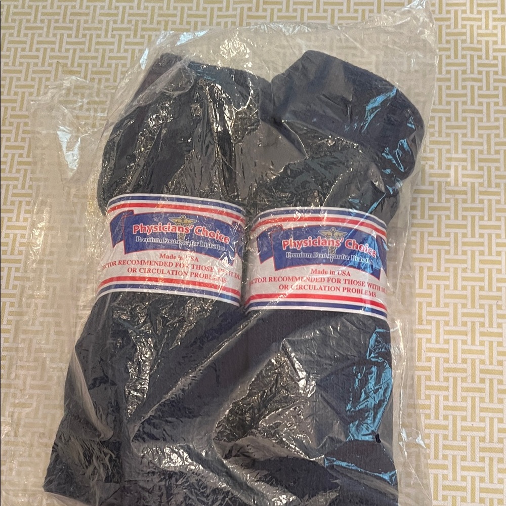 Black Compression Socks - Picture 6 of 6